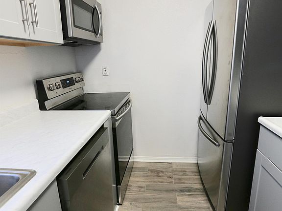 2nd image of 1169 N Escondido Blvd #10621972