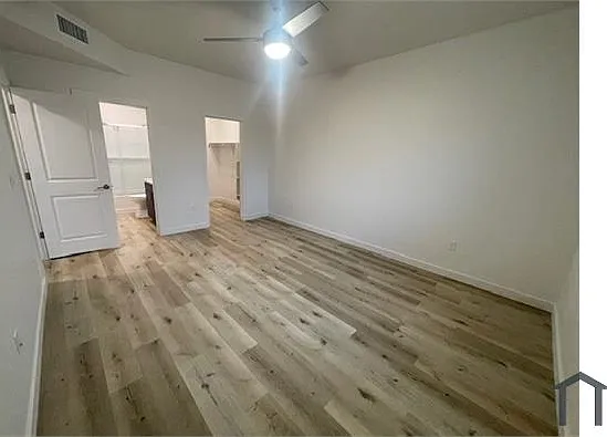 355 N Homestead Pkwy — Photo 16