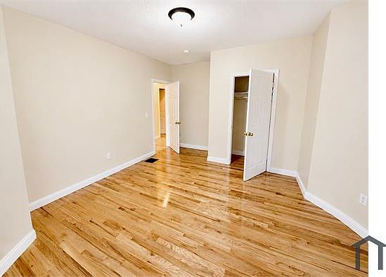 2nd image of 19 Dunlap St APT 1