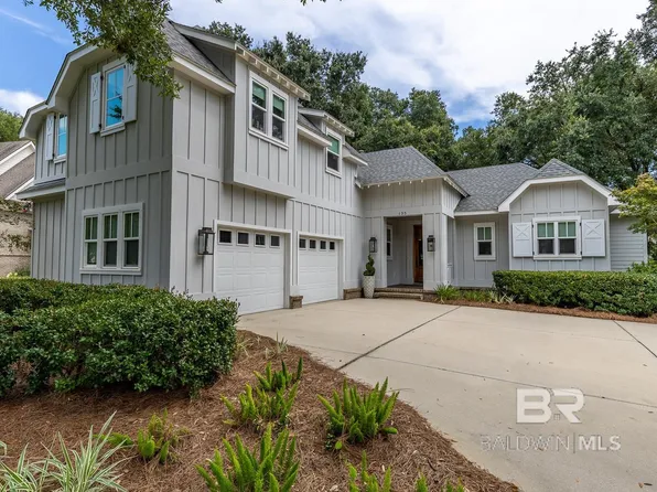 135 Mulberry Ln, Fairhope, AL 36532