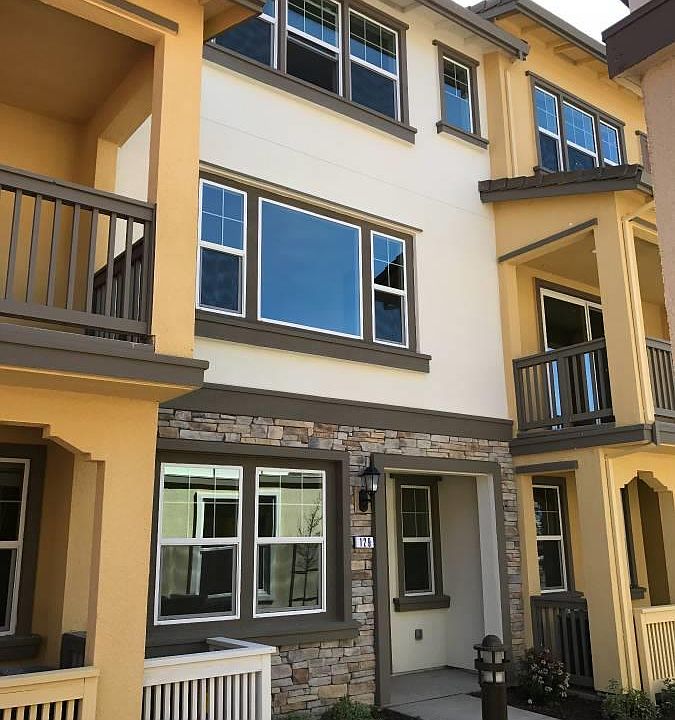 1st image of 129 Lemmon Ter