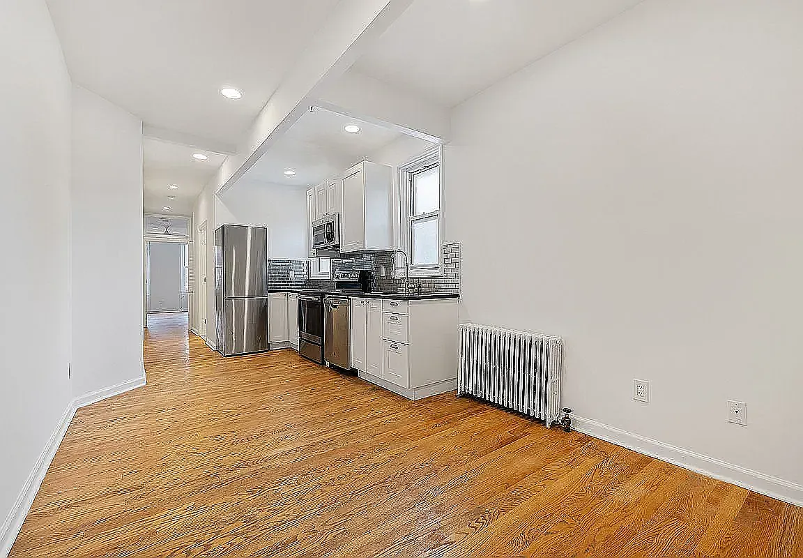 262 North 6th Street — Photo 3