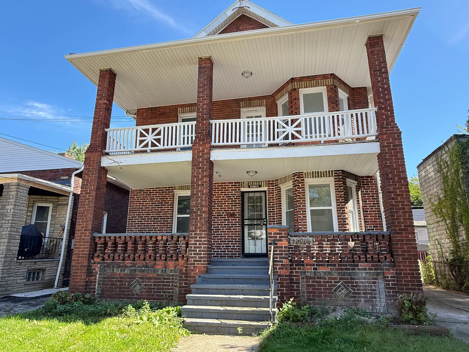 15730 Halliday Ave — Photo 1
