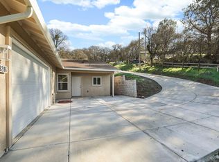 3286 Botfuher Rd, Valley Springs, CA 95252
