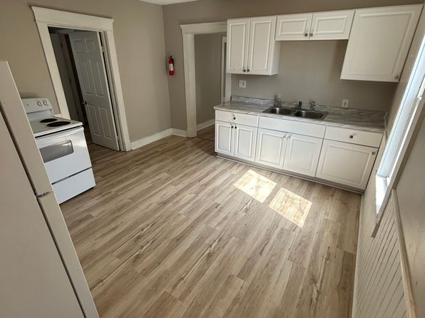 2349 Elyria Ave APT 2