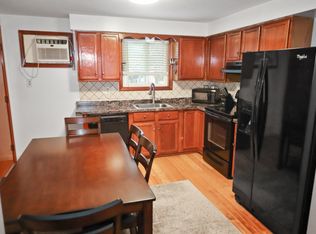 1217 Page St, Manchester, NH 03104