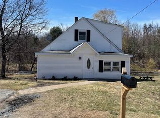 63 Garvin Ave, Manchester, NH 03109