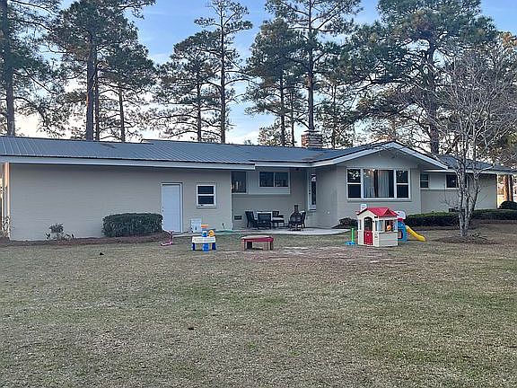3rd image of 626 Dublin Hwy