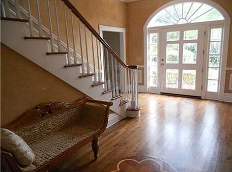 2nd image of 1380 Grandview Blvd