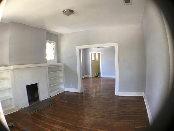 5th image of 2241 Washington Ave