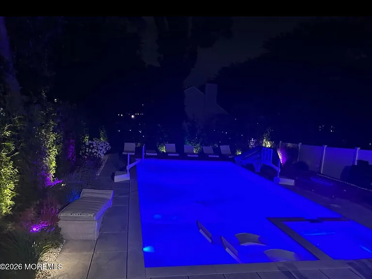 373 W Park Ave — Photo 21