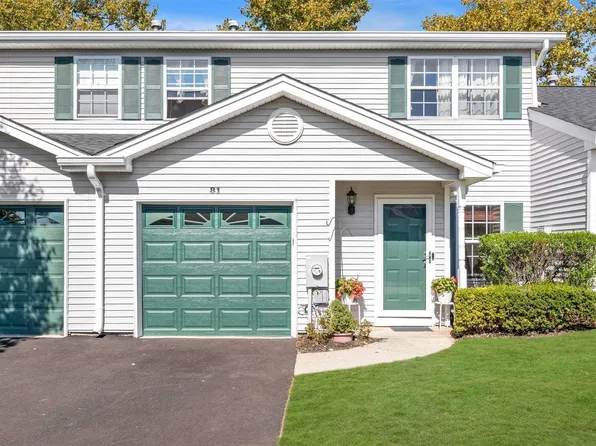 81 Biltmore Circle #81, Huntington Station, NY 11746