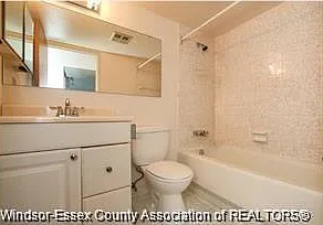 150 Park St W #1801 — Photo 9
