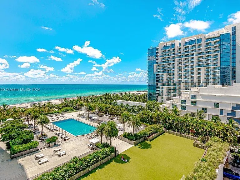 2301 Collins Ave #803 — Photo 2