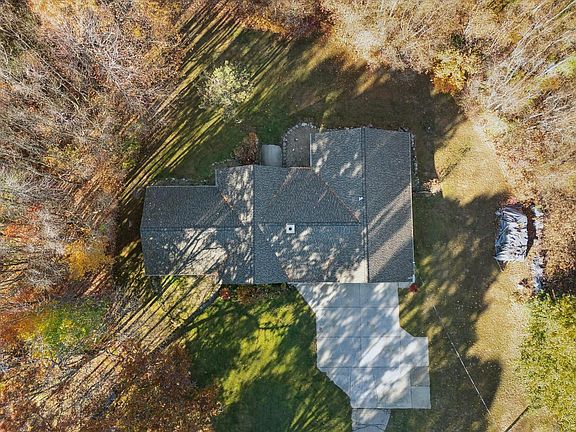 3rd image of 14285 Solon Ct NE