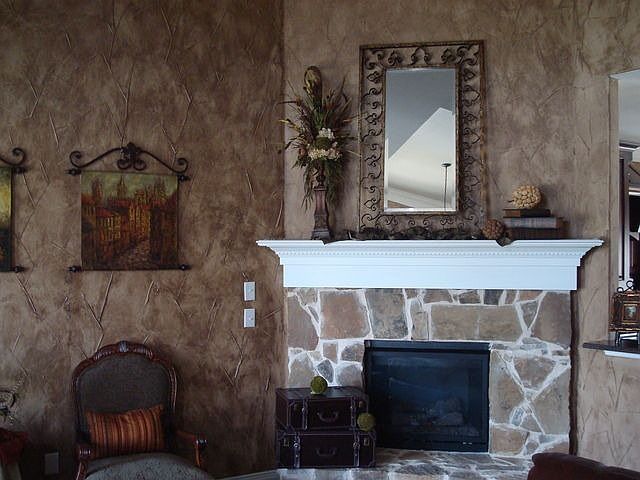 2nd image of 2404 Greenbelt Rd