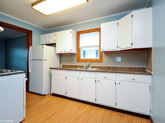 4th image of 1311 S Elmwood Ave