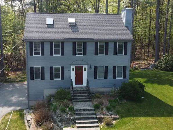 55 Appaloosa Cres, Tyngsboro, MA 01879