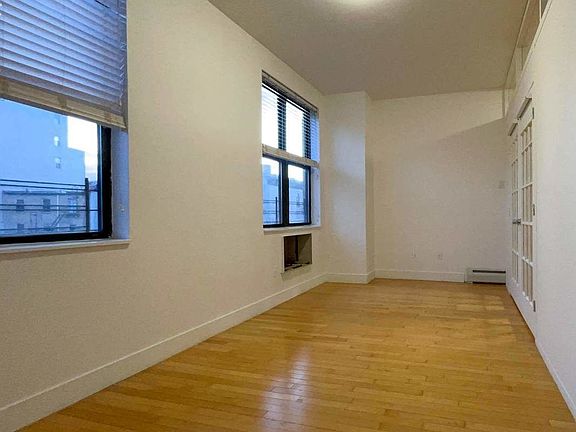 4th image of 763 Bergen St #3