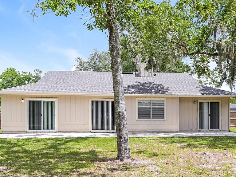 11846 Marabou Ct N — Photo 16