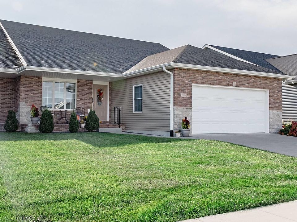 1st image of 1518 Dearborn Dr