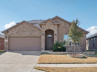 9101 Fescue Dr, Fort Worth, TX 76179
