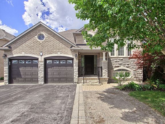 2nd image of 28 Poplar Dr
