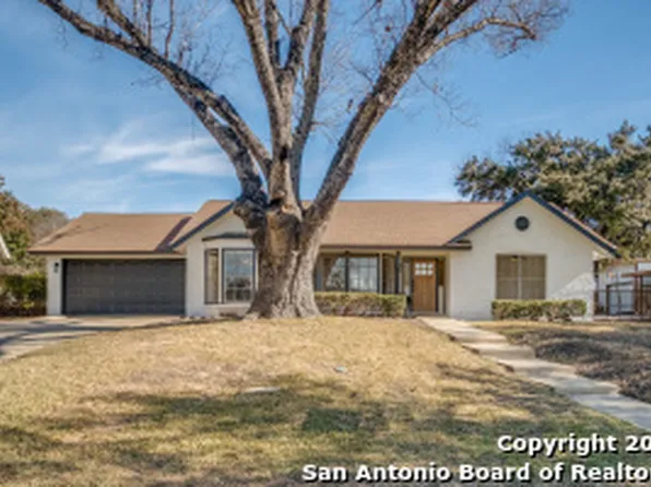 108 TWINLEAF LN, Castle Hills, TX 78213