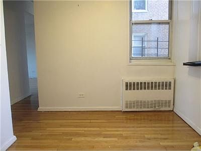 2nd image of 3050 Fairfield Ave APT 4F