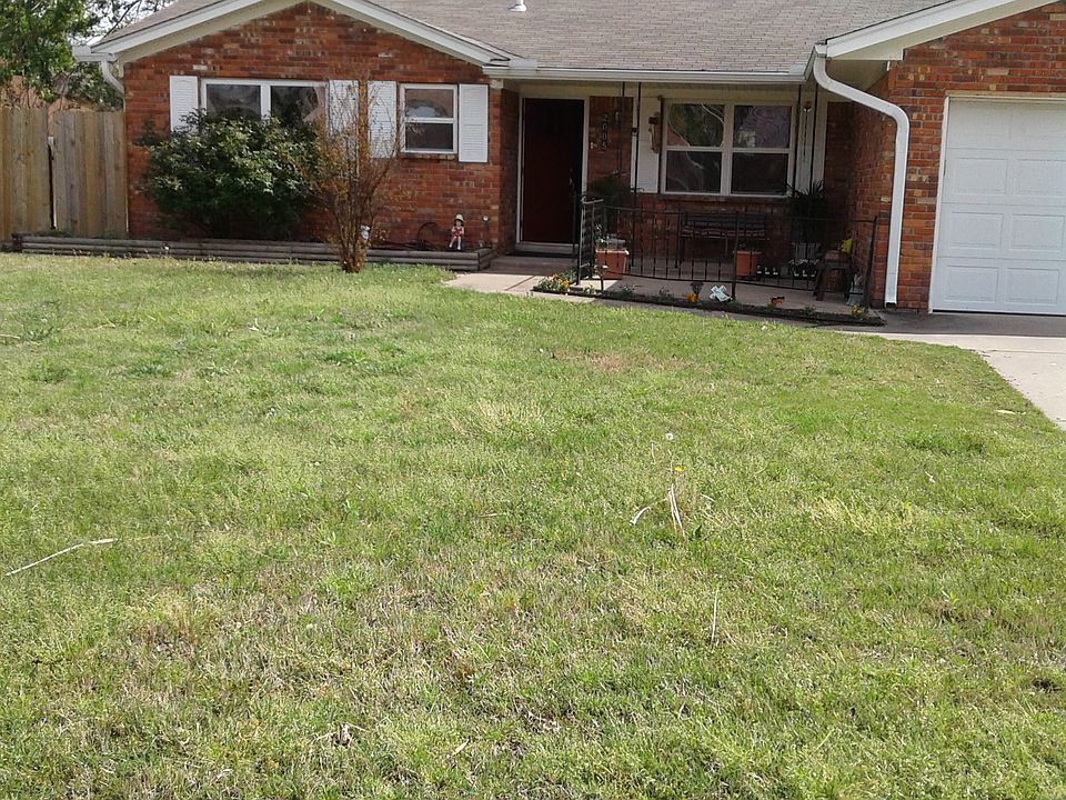 1st image of 2005 W Louisville St