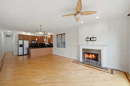 2647 W Haddon Ave #2 Photo 1