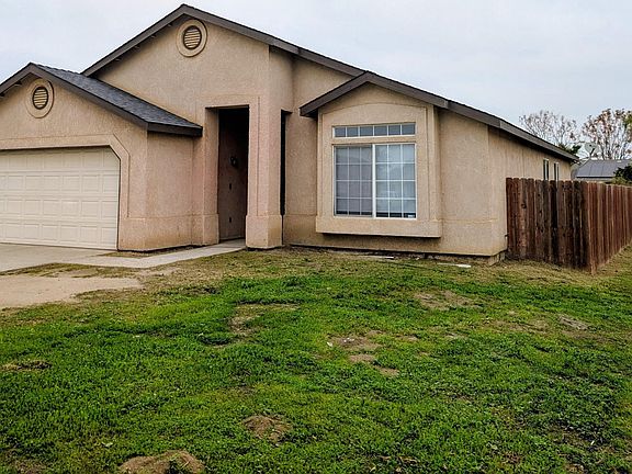 2nd image of 500 Buttonwood Court