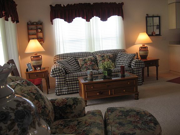 4th image of 18439 Fairway Green Dr