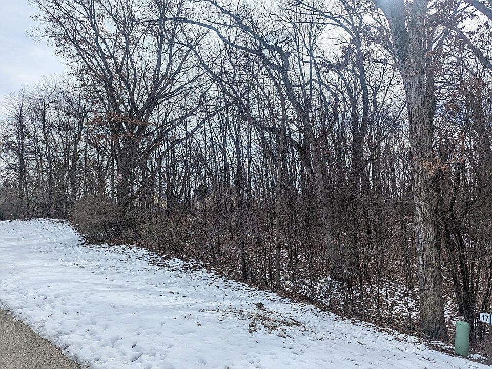 2nd image of 1711 Cedar Ln