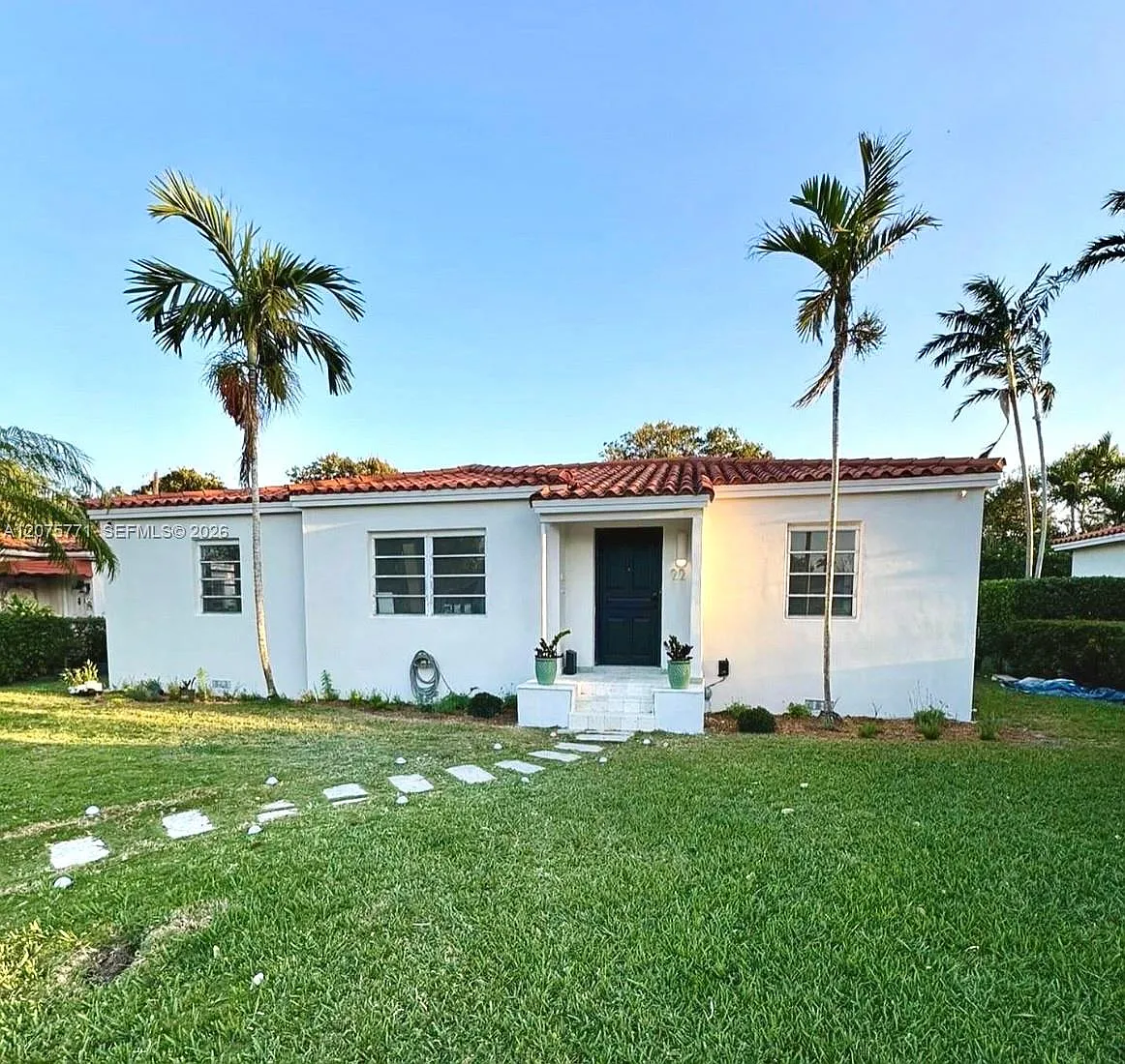 Coral Gables Flagler Stre — Photo 1