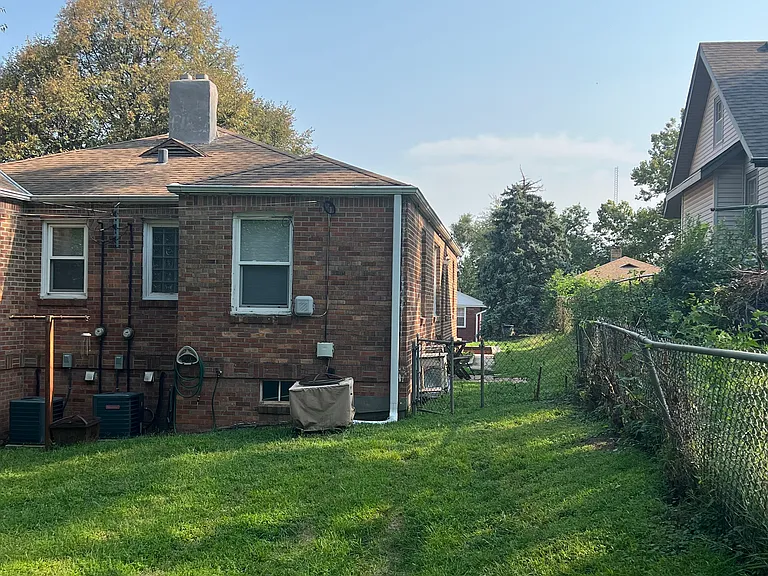 4608 Wakeley St — Photo 35