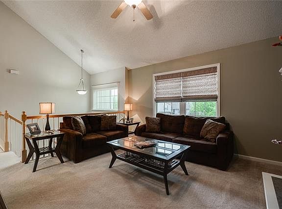 5th image of 8417 N Winfield Ave