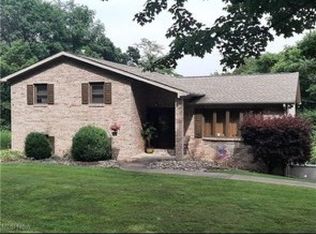 186 Hunter Ln, Colliers, WV 26035
