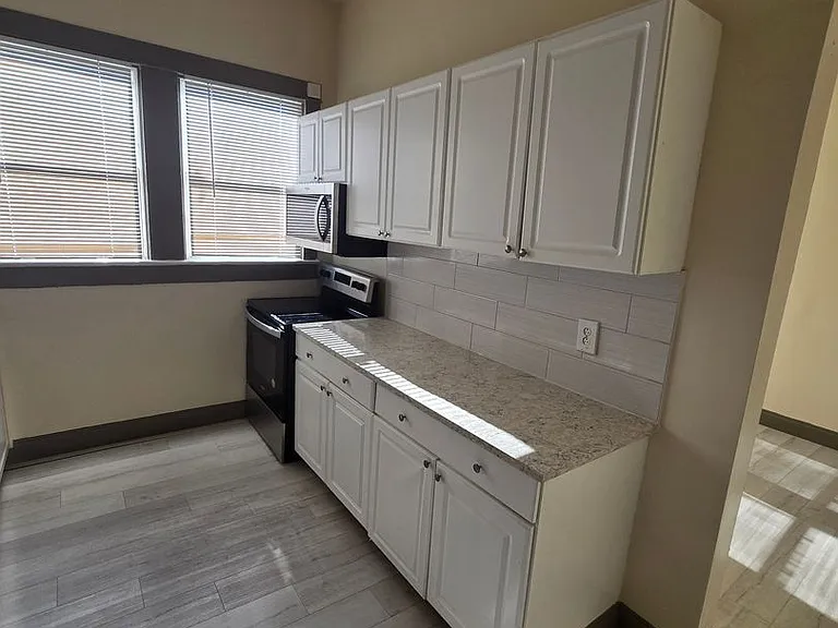 1212 E 25th Ave #C — Photo 22