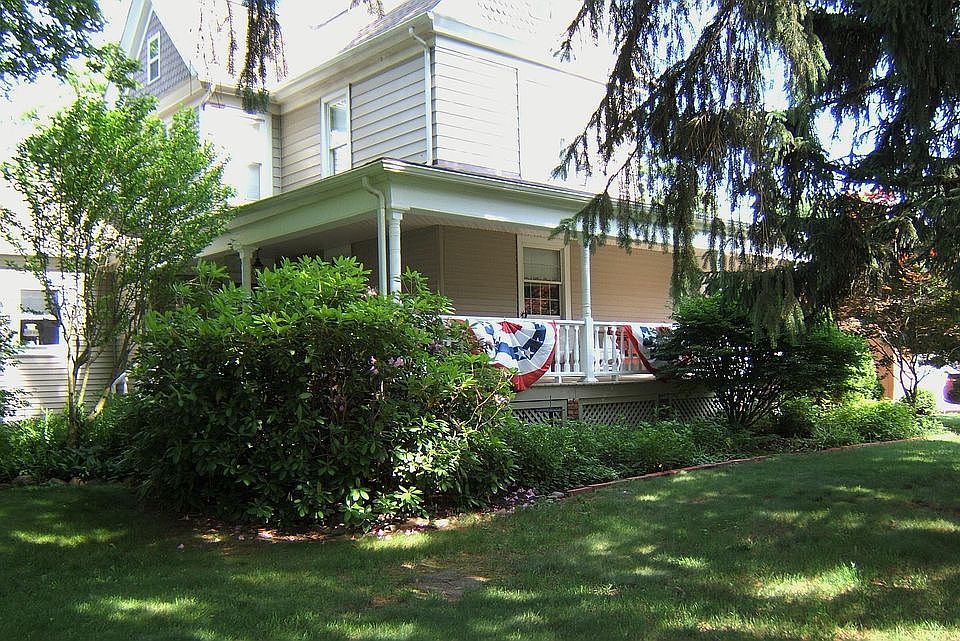 Exterior and Front Porch