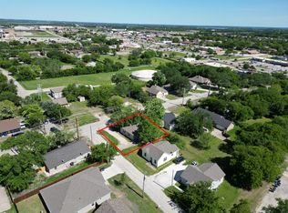 228 N 2nd St, Princeton, TX 75407