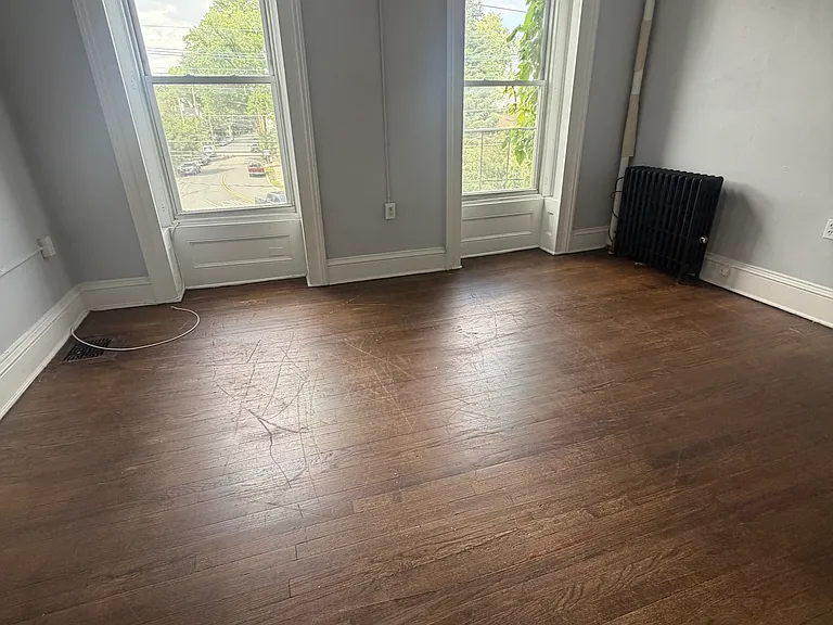 342-6 W Grand Ave #2L — Photo 5