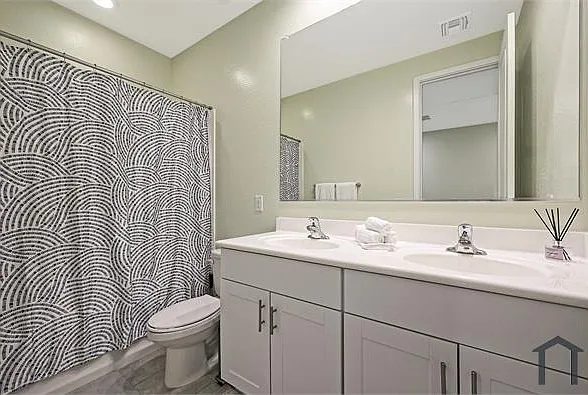 11042 W Marguerite Ave — Photo 33