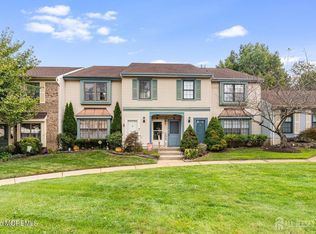 11 Interlaken Ct UNIT 4, Freehold, NJ 07728