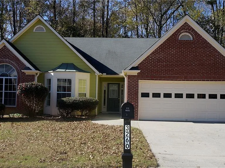 3260 Ennfield Ln — Photo 1