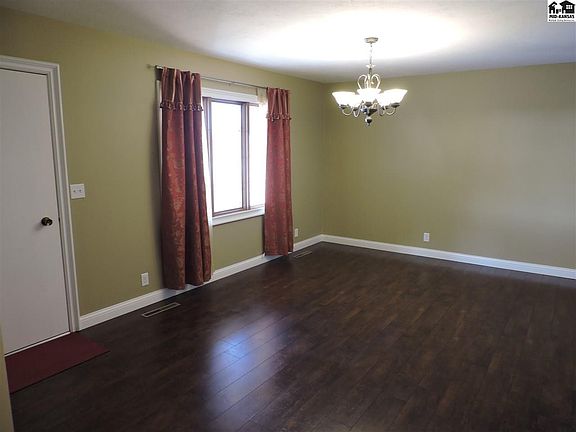 5th image of 5610 N Plum St