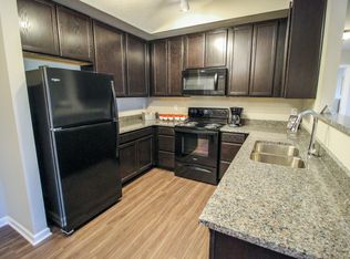 6715 Three Fountains Way #6875, Canal Winchester, OH 43110