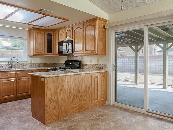 5th image of 2508 Garnet Ln