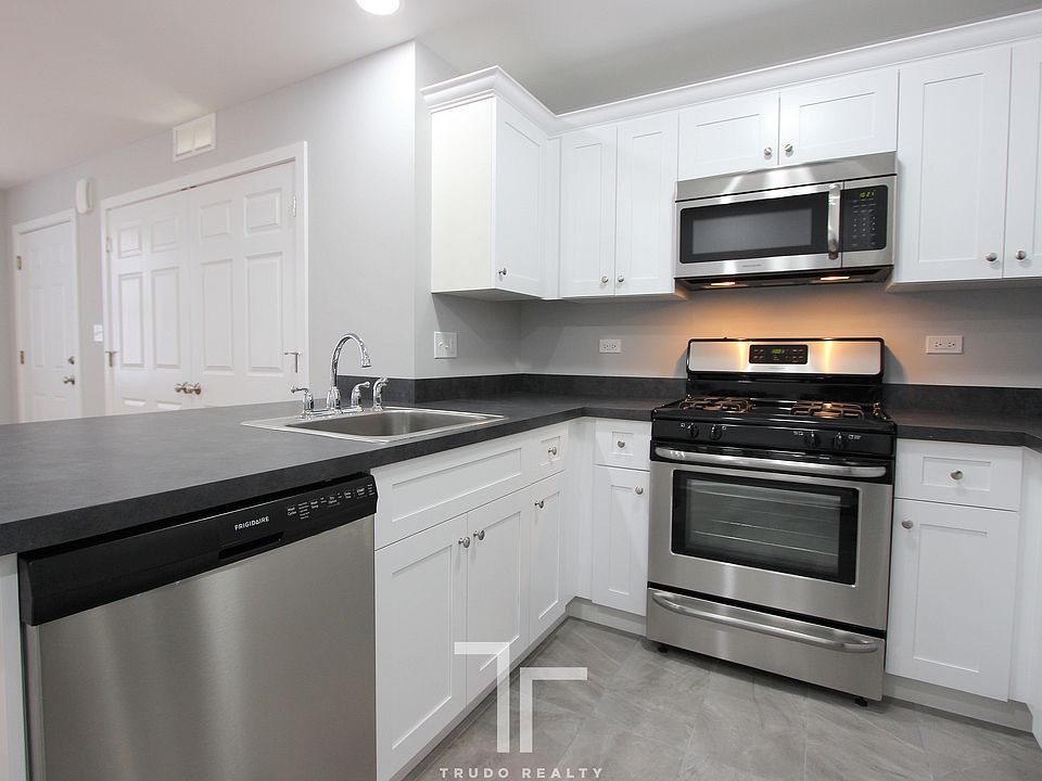 1st image of 2458 N Lotus Ave #1E
