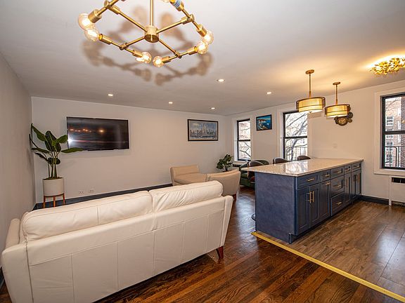 5th image of 7281 113th St APT 4Z